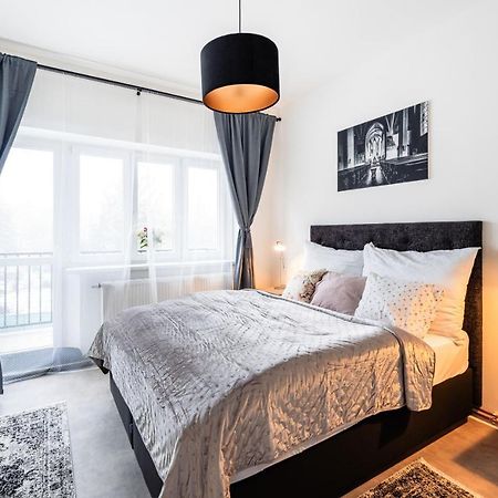 Silvie Apartments - Lazecka Olomouc Bagian luar foto