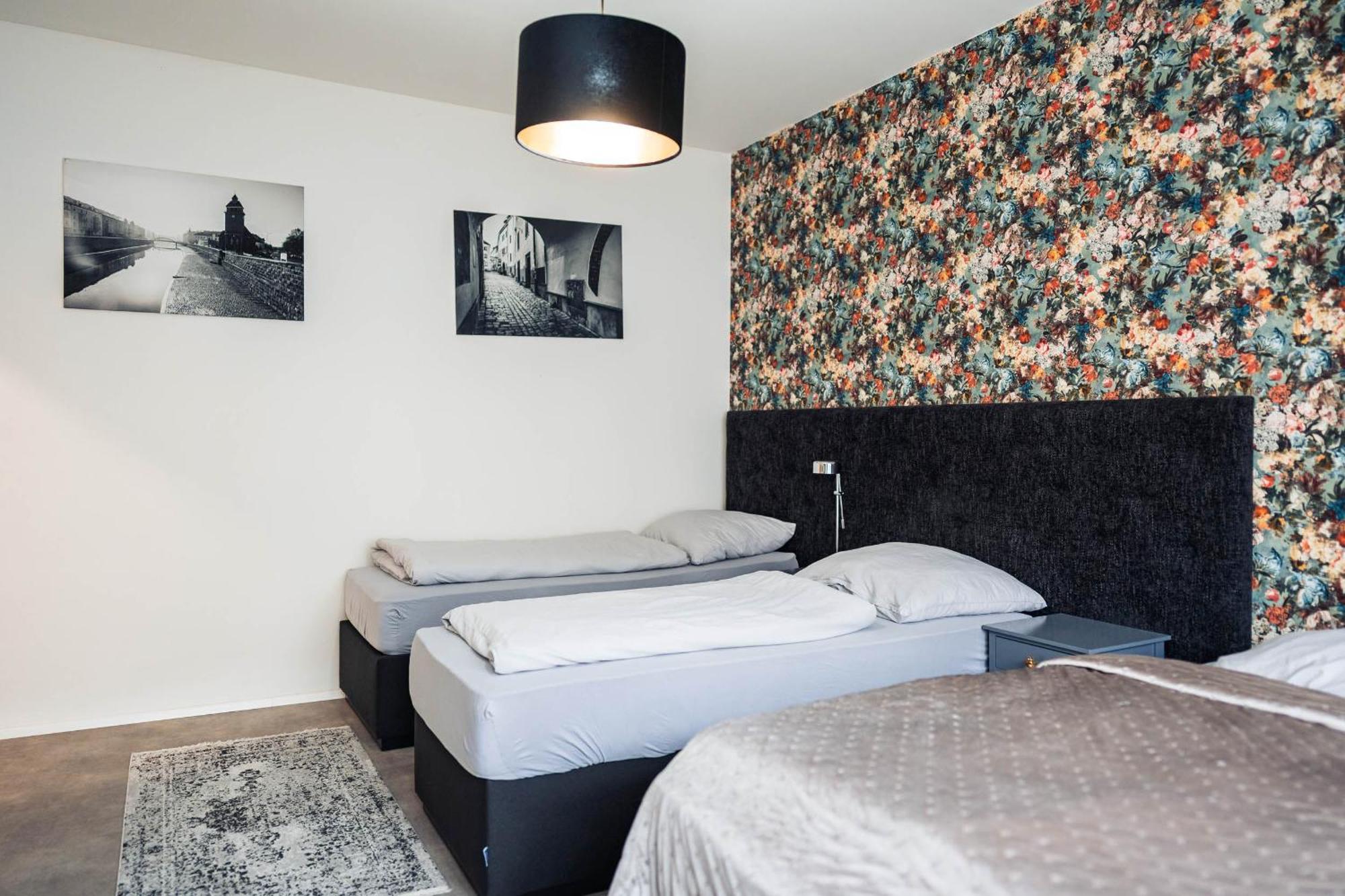 Silvie Apartments - Lazecka Olomouc Bagian luar foto